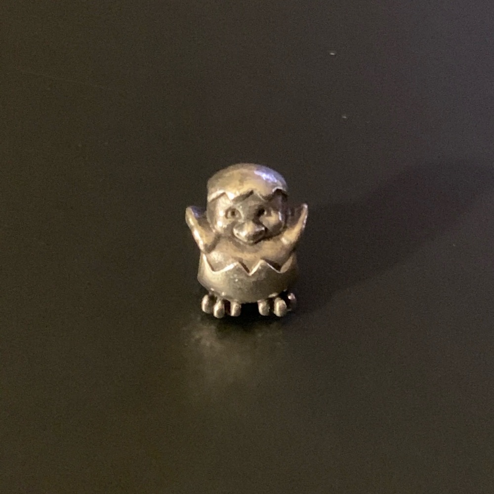 Authentic Sterling Silver Chick charm 🐥 🐣